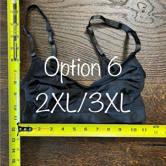 5. SKIMS Seamless Sculpt Bralette - Picture 14 of 16